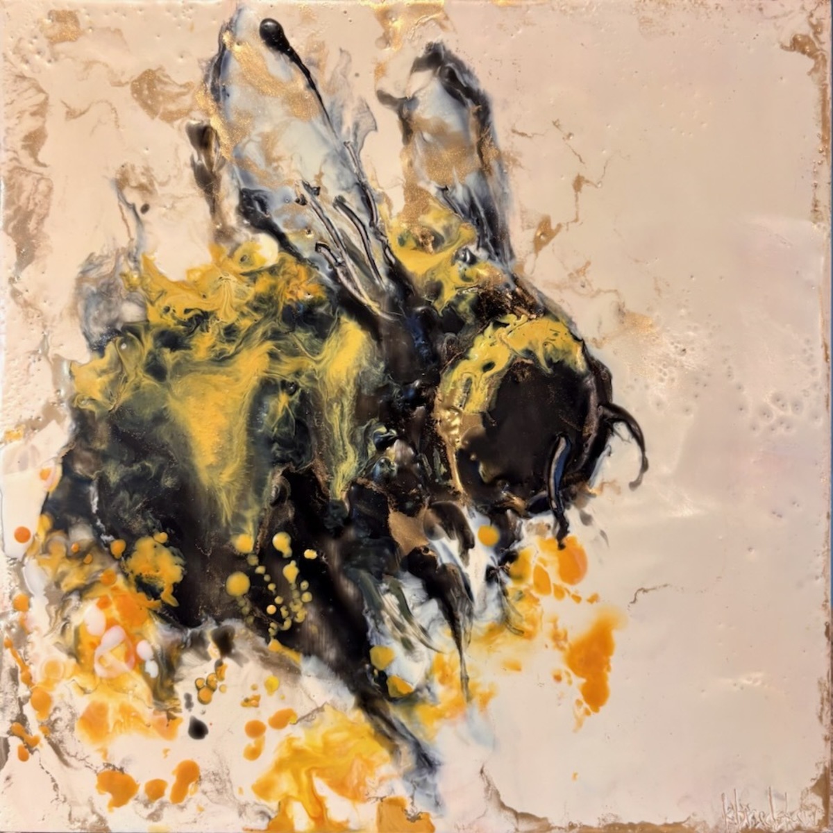 Bee Elegant